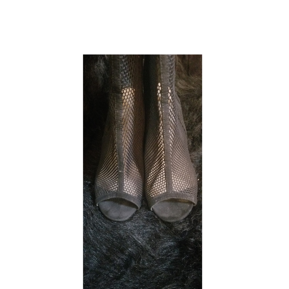 Black Netted Booties With Gold Heel Size 8 - image 2